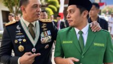 Ketua PW GP Ansor Jatim, H. Musaffa Safril (kanan) bersama Pangdam V/Brawijaya Mayjen TNI Rudy Saladin, M.A.